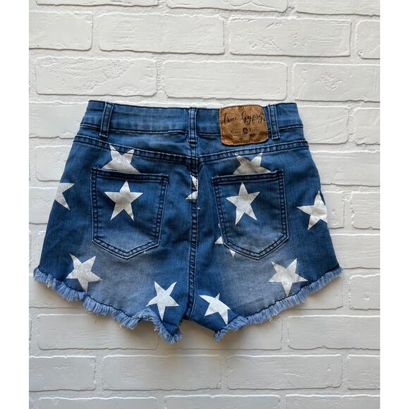 True Gypsy Star Print Light Wash Denim Cut Off Shorts- sz 7 juniors - Picture 2 of 7